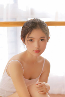 丰满的女学生2